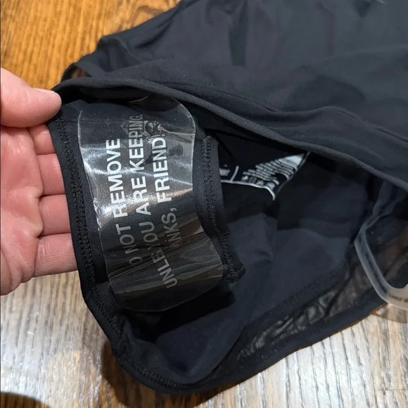 Elegant Black One-Piece Swimsuit - Picture 7 of 8